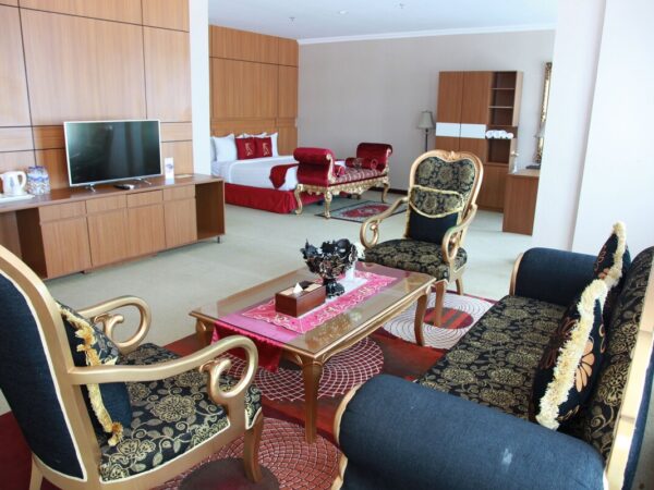 Executive Suite